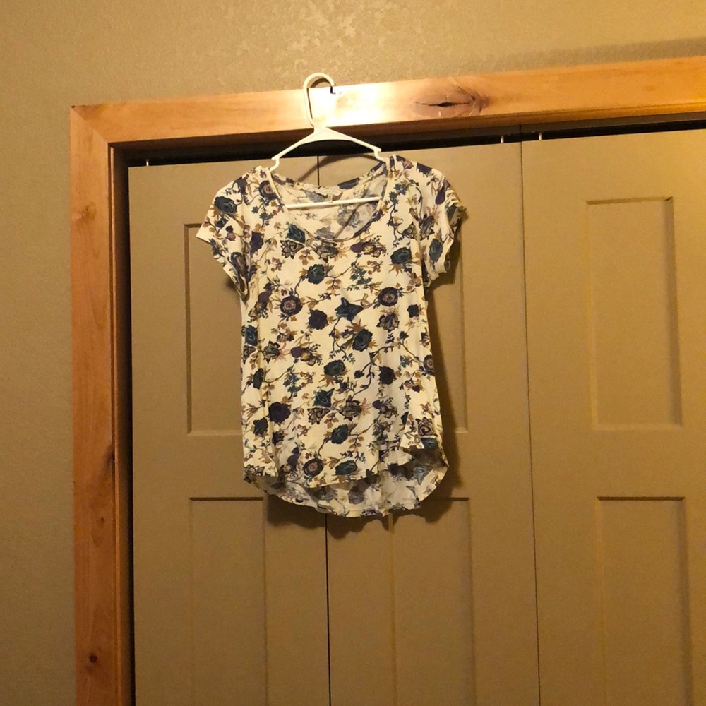 Lucky Brand T-shirt, Size M